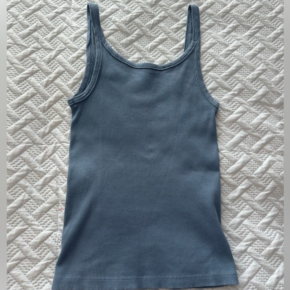 Brandy Melville long tank - Picture 2 of 4